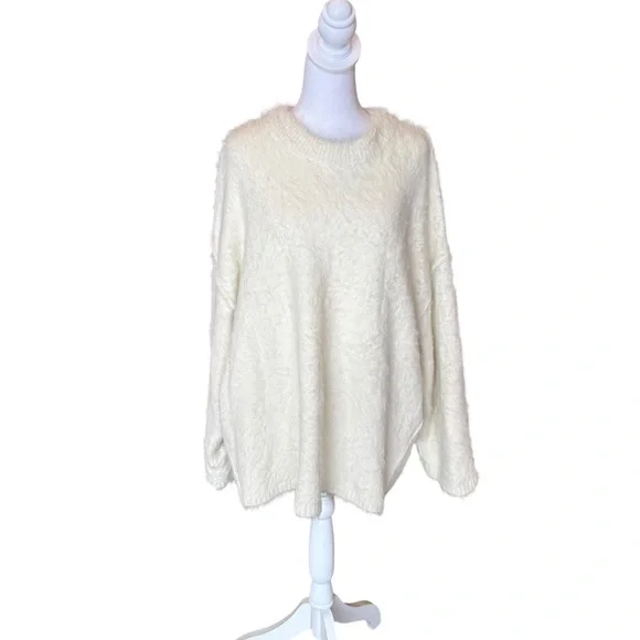 Free People Harrison Bunny Crew Neck Sweater Oversized Cream Womens Medium - Picture 2 of 11